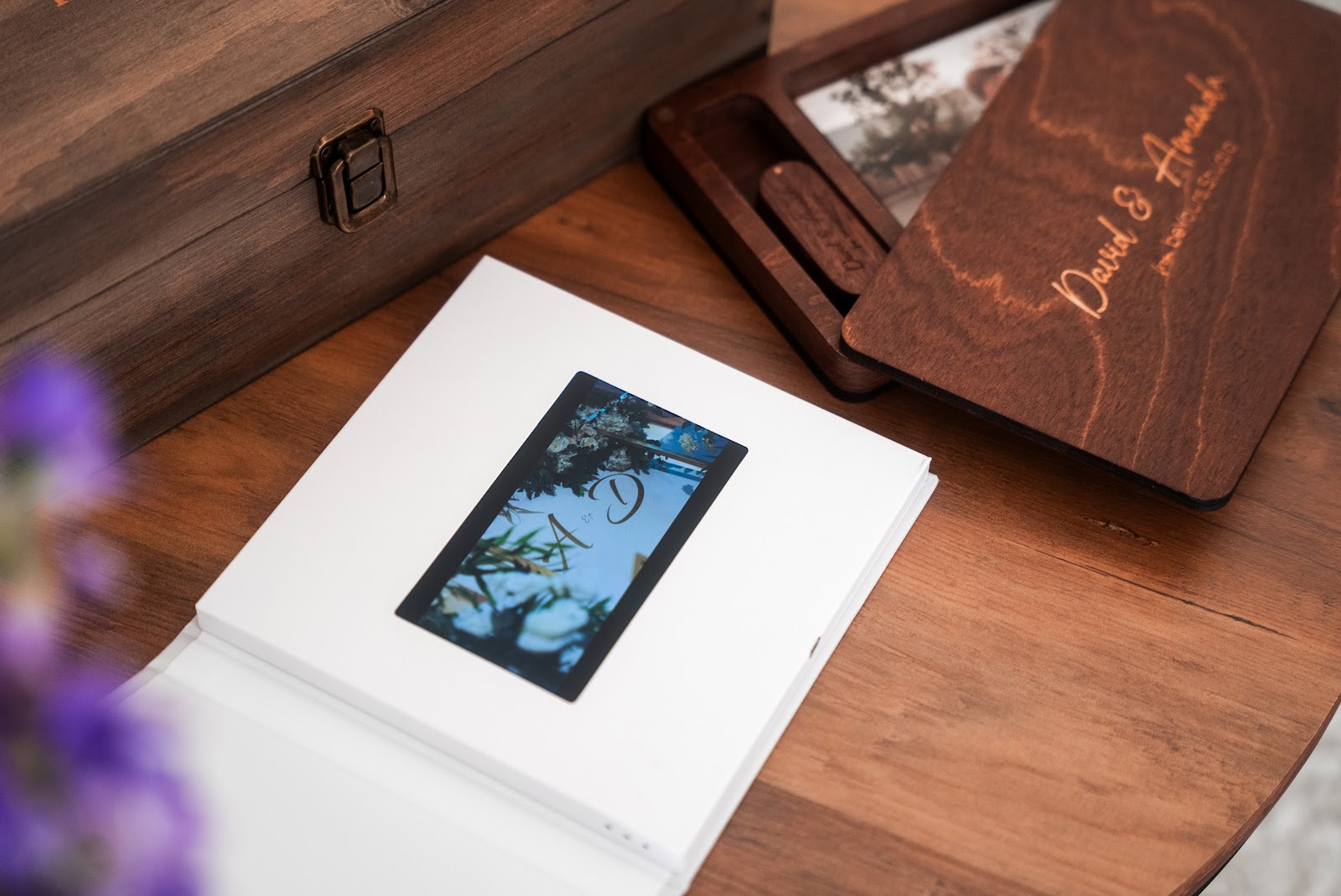 The keepsake box opened to reveal a fine art wedding album
